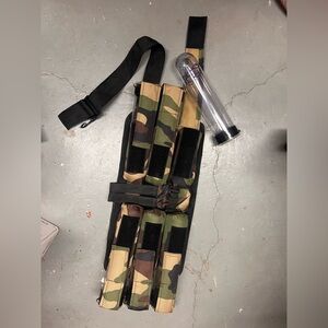 Vintage tactical Paintball waist holder (6) tubes